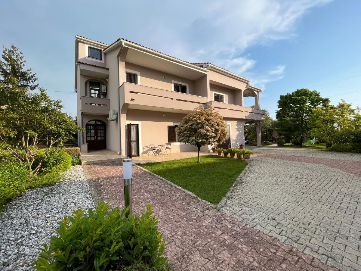 Apartment Lina زادار المظهر الخارجي الصورة